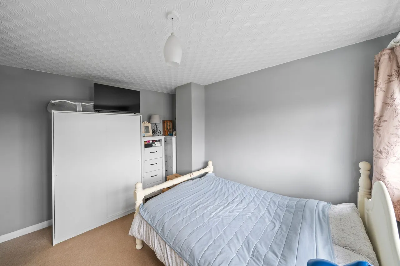 Ringley Avenue, Golborne, WA3, photo 15