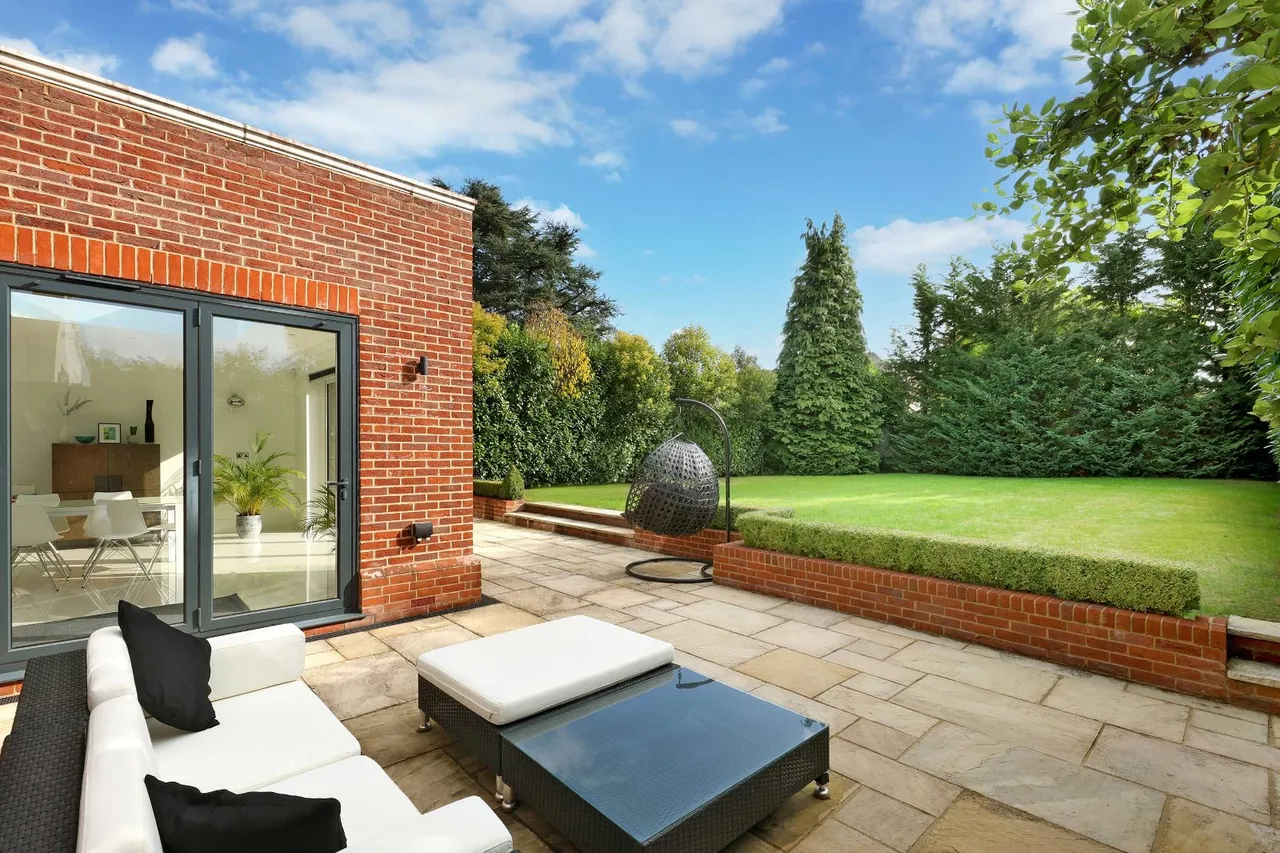 Burkes Road, Beaconsfield, HP9, photo 22