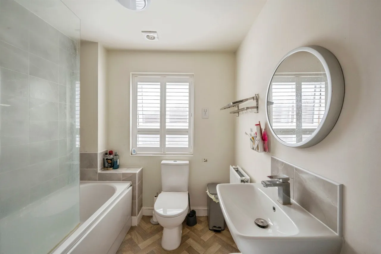 Fallow Road, Hatfield, DN7, photo 12