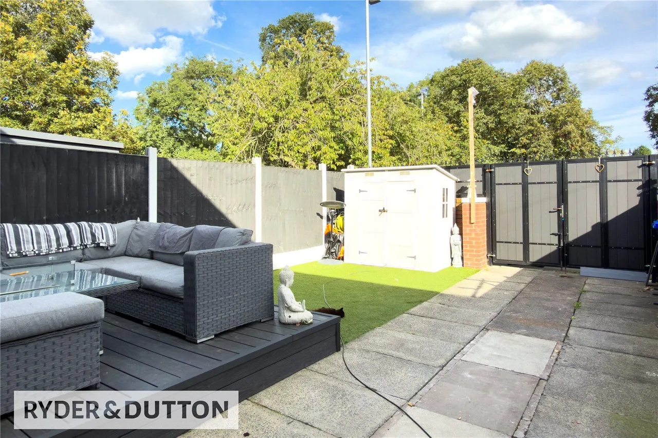 Cloughton Walk, Manchester, M40, photo 10