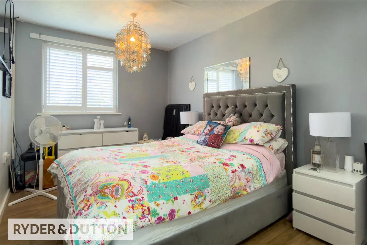 Cloughton Walk, Manchester, M40, photo 12