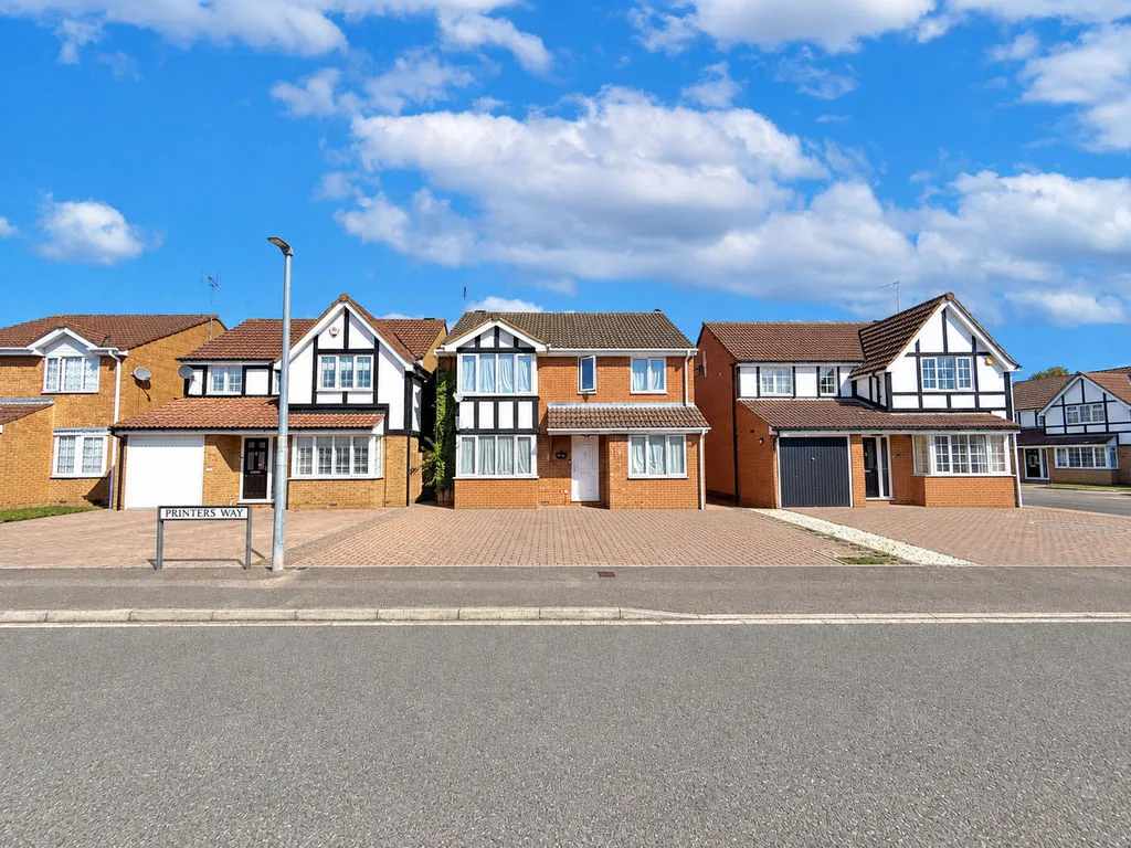 4 bed house for sale, Printers Way, Dunstable, LU6