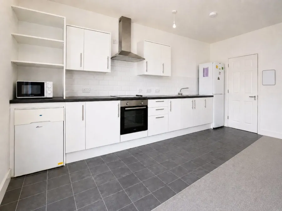 with 3 bedrooms in Harlow, CM17, photo 4