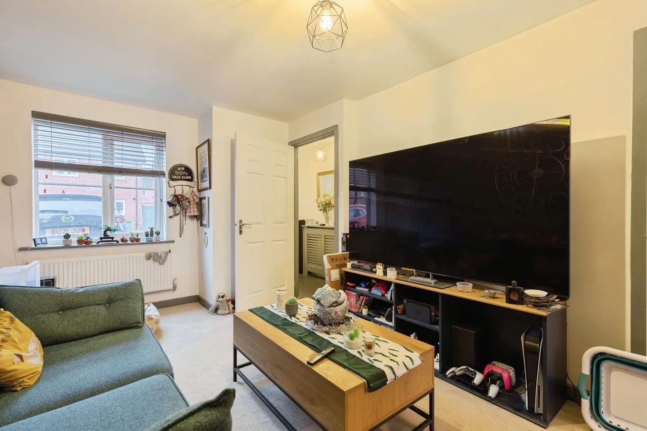 Woodpecker Close, COVENTRY, West Midlands, CV3, photo 2