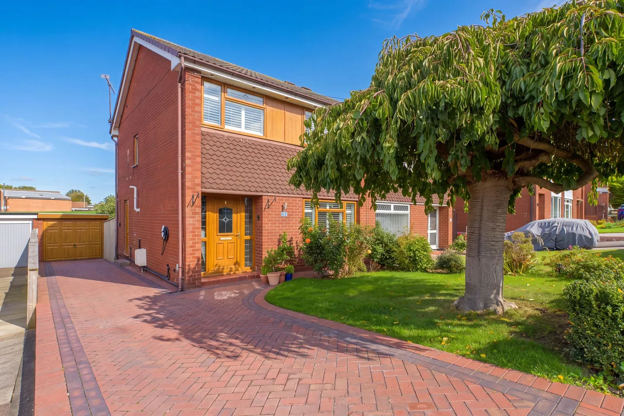3 bed house for sale, The Willows, Frodsham