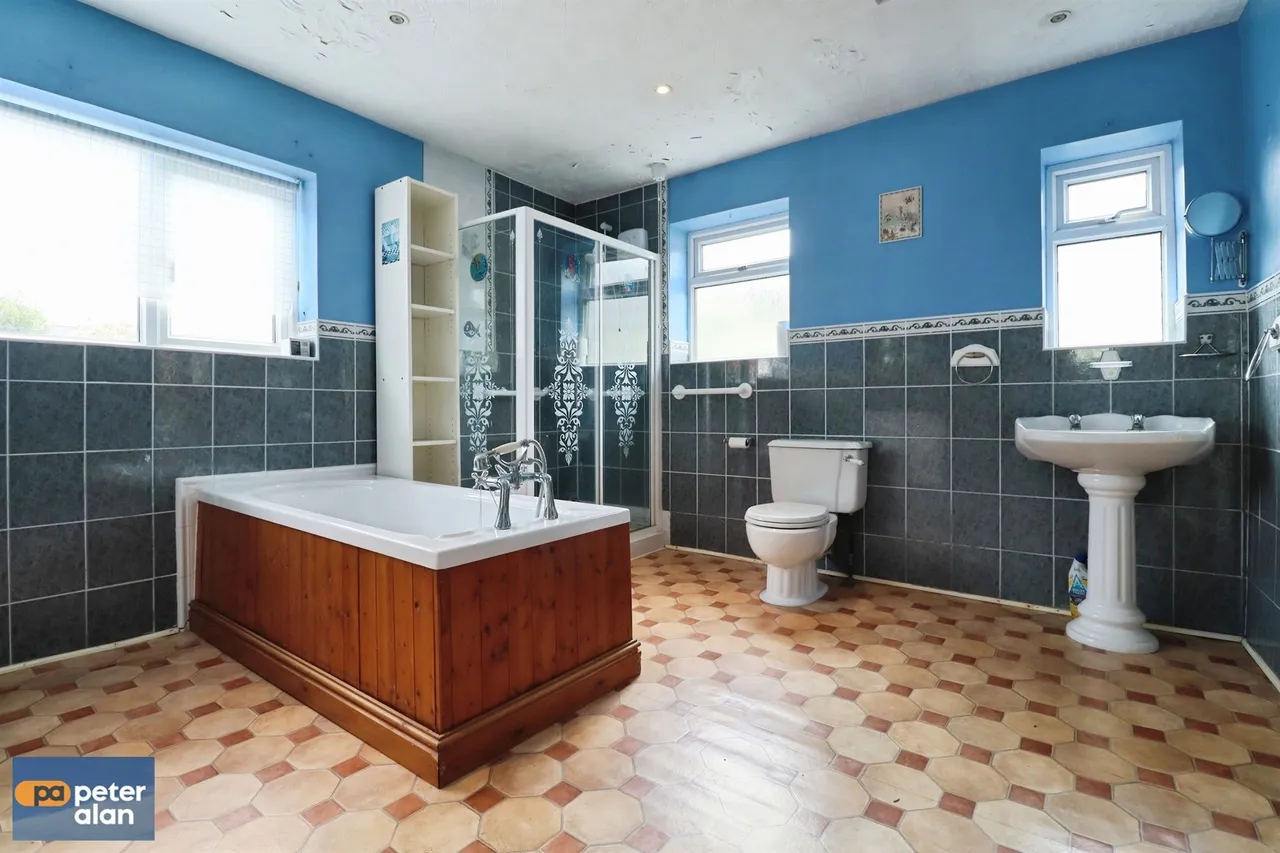 Cowbridge Road East Cardiff, CF5, photo 12