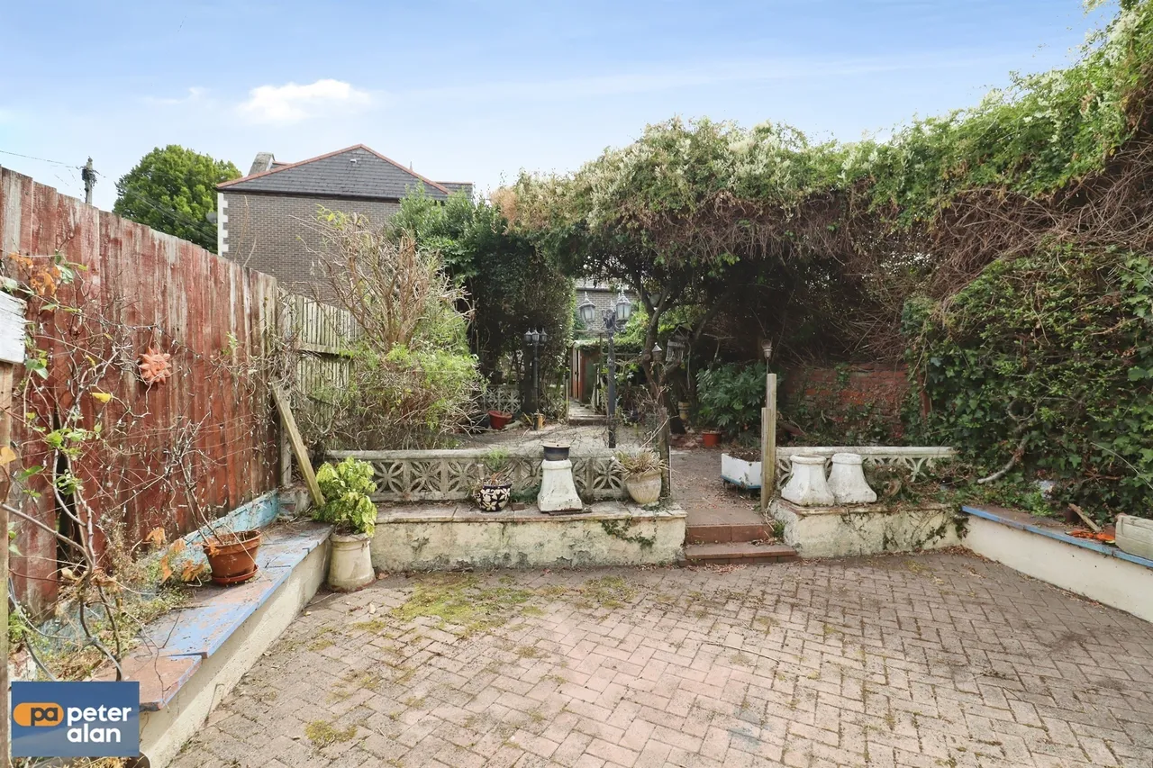 Cowbridge Road East Cardiff, CF5, photo 17