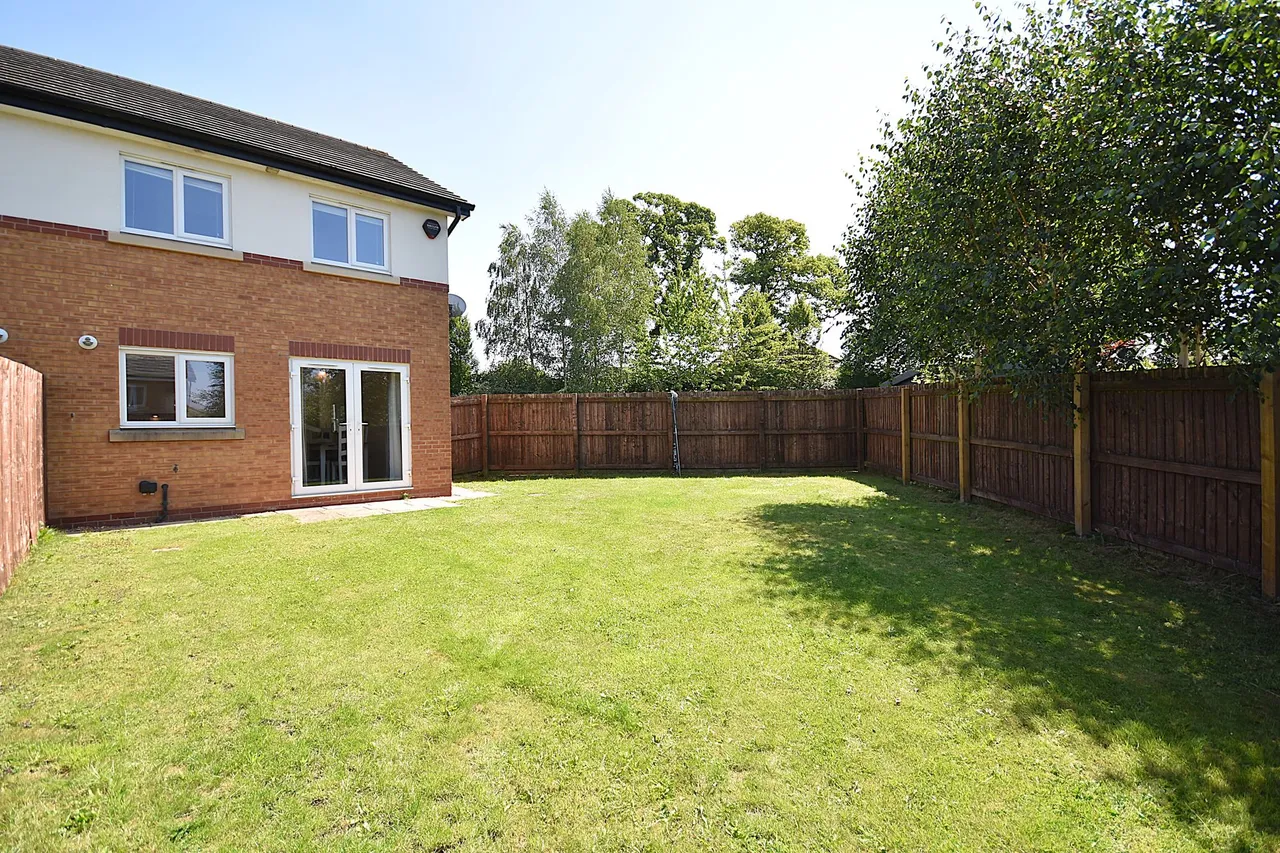 Webbs Close, Macclesfield, photo 21