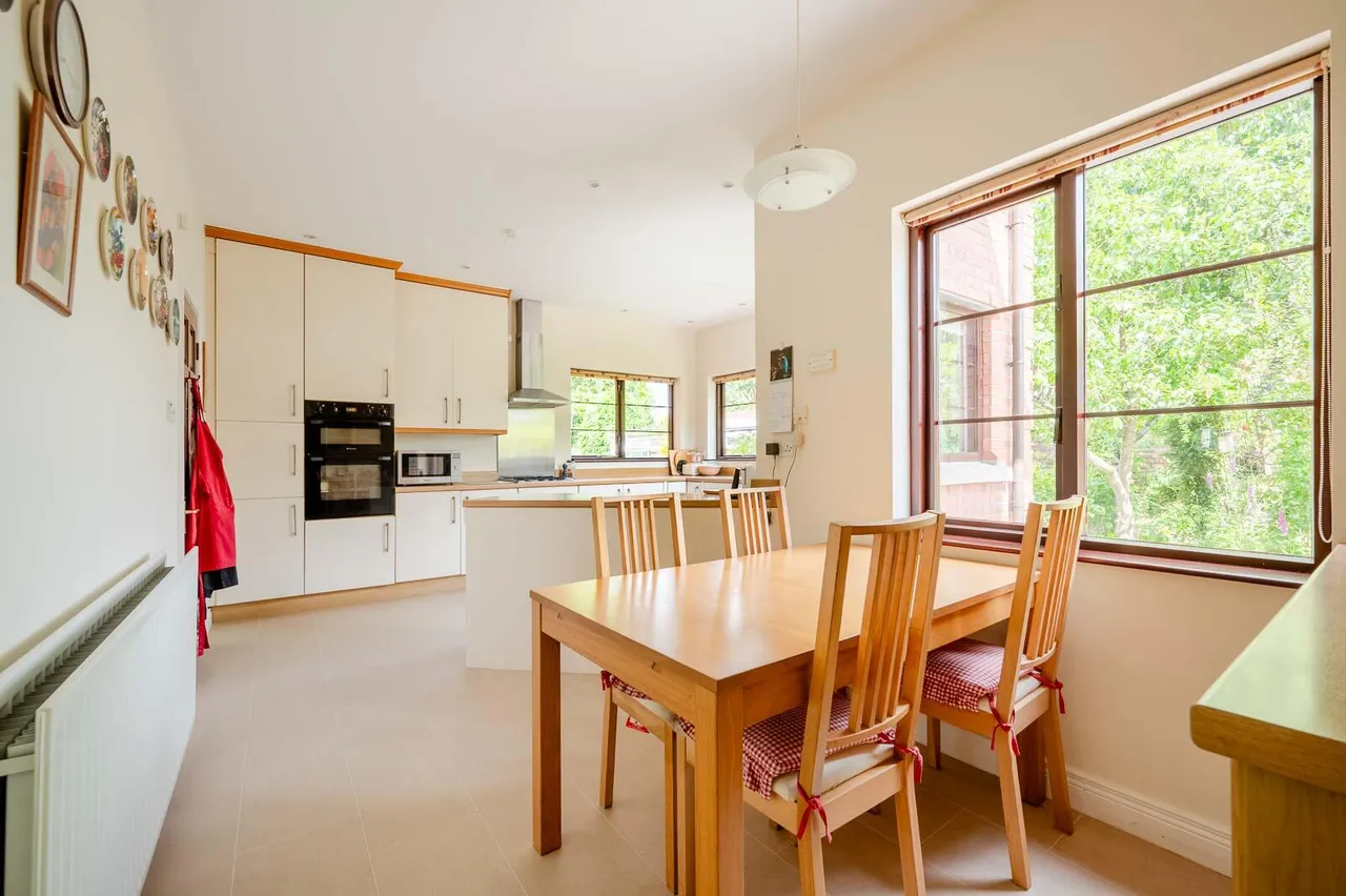 The Cairns, belmont, BT4, photo 19