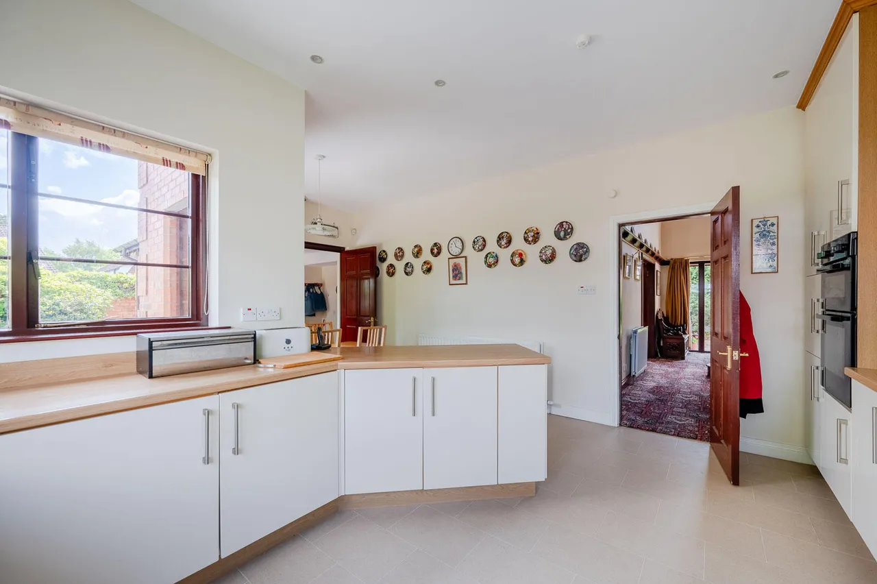 The Cairns, belmont, BT4, photo 21