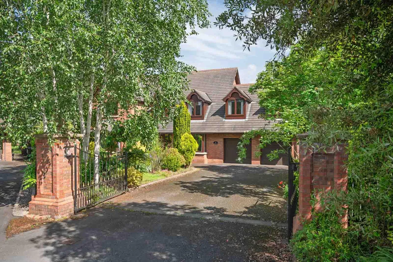 The Cairns, belmont, BT4, photo 49