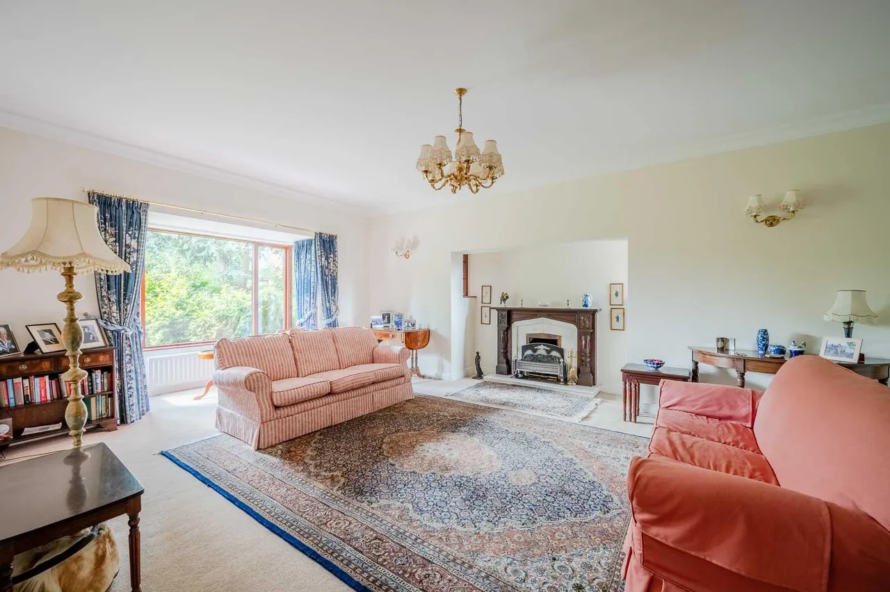 The Cairns, belmont, BT4, photo 6