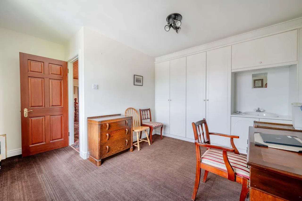 The Cairns, belmont, BT4, photo 36