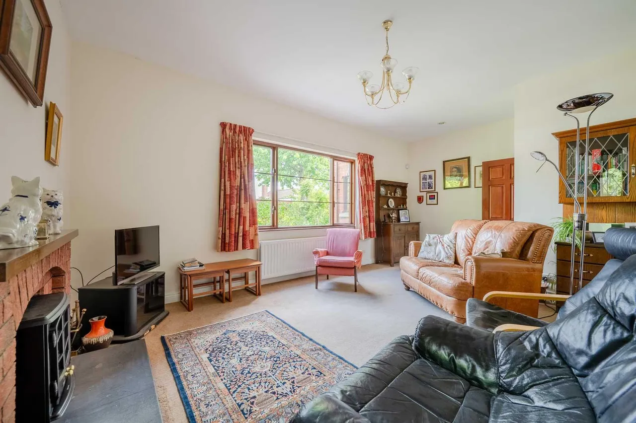 The Cairns, belmont, BT4, photo 14