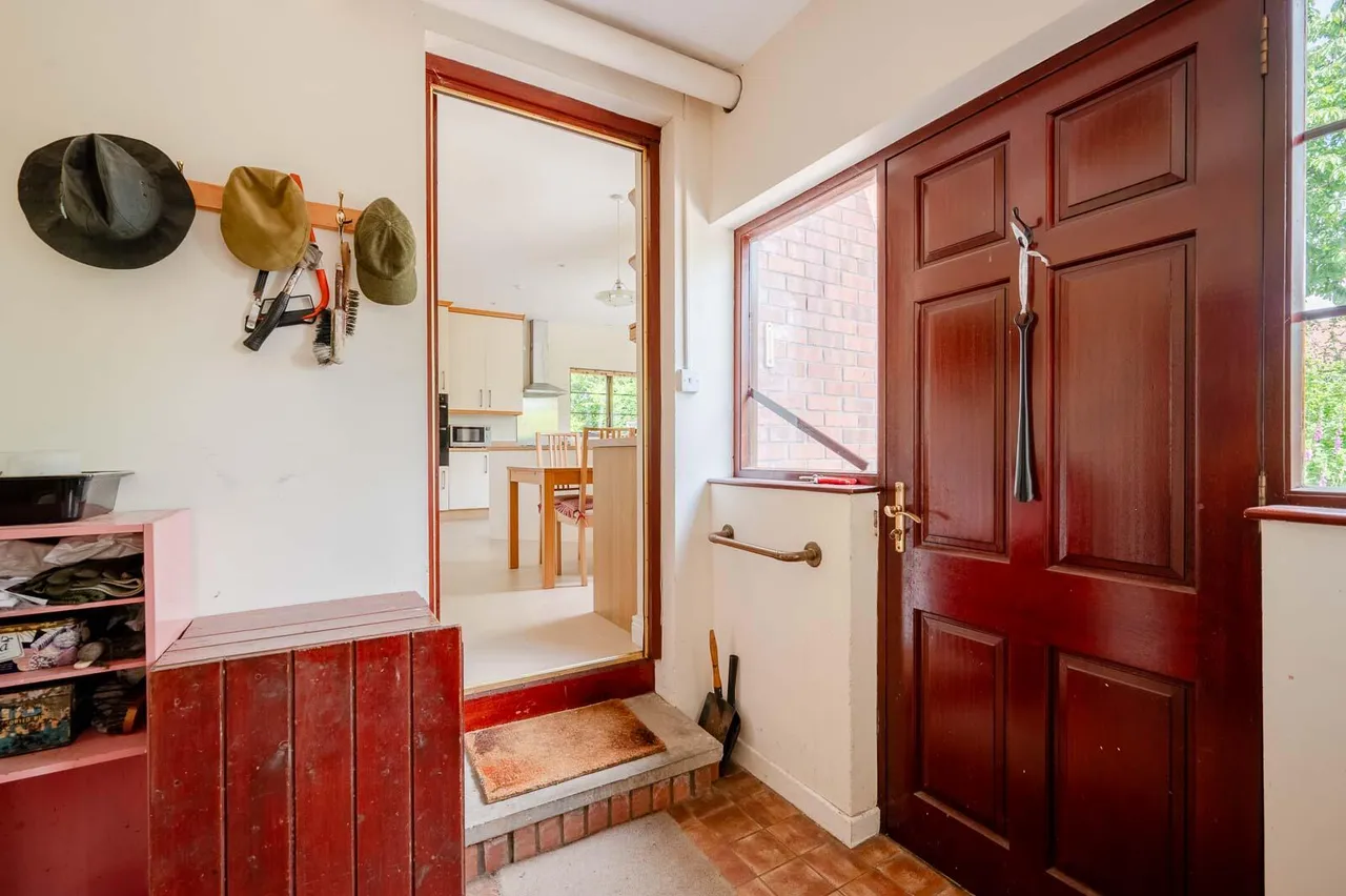 The Cairns, belmont, BT4, photo 24