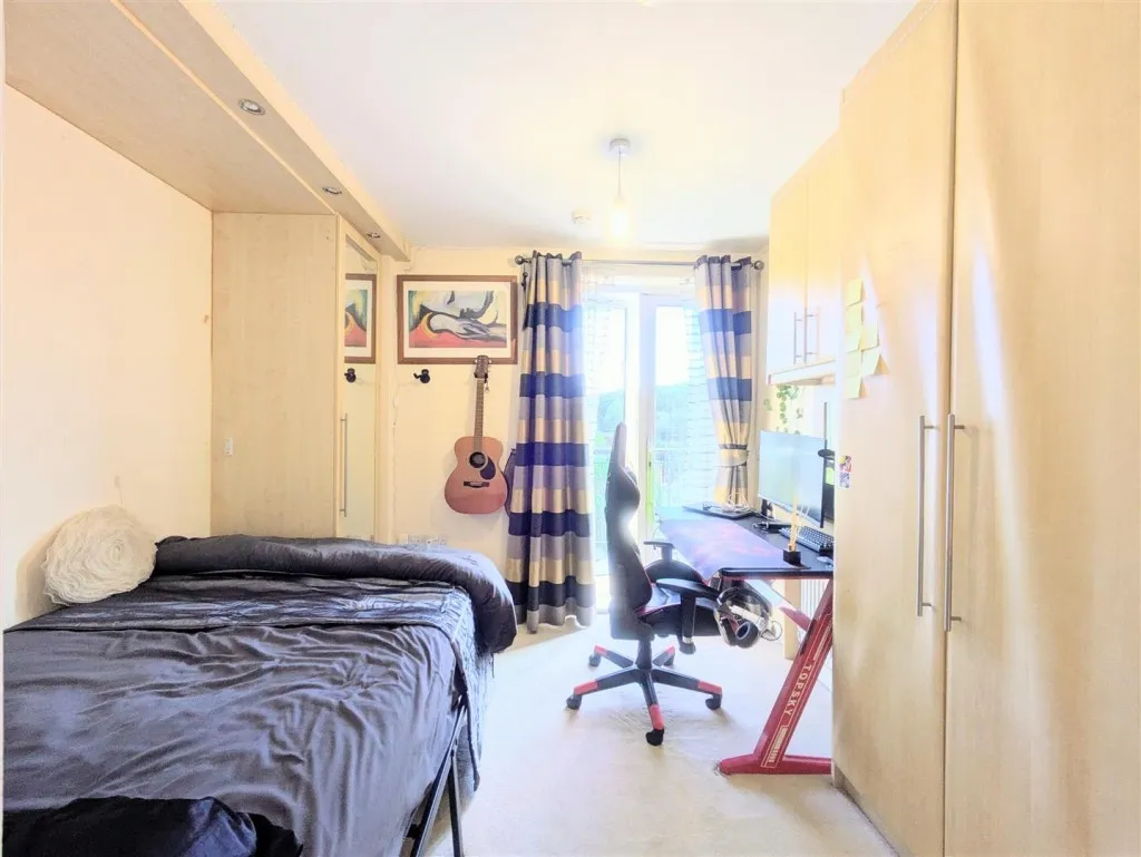 Northolt Road, Harrow, HA2, photo 6