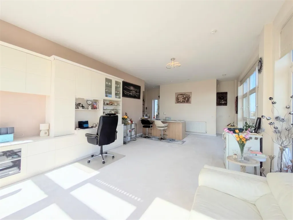 Northolt Road, Harrow, HA2, photo 22