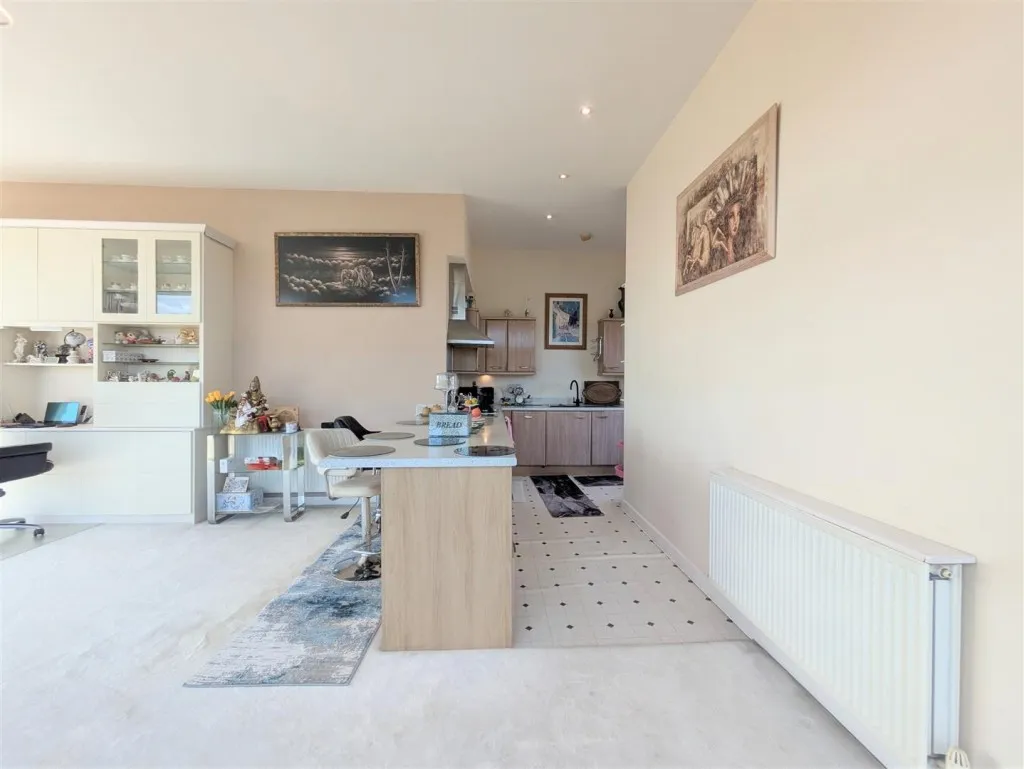 Northolt Road, Harrow, HA2, photo 24