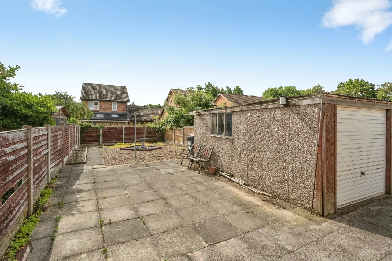 Wroxham Way, Cusworth, Doncaster, photo 12