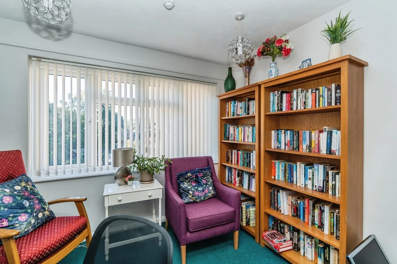 Wide Lane, Southampton, SO18, photo 10