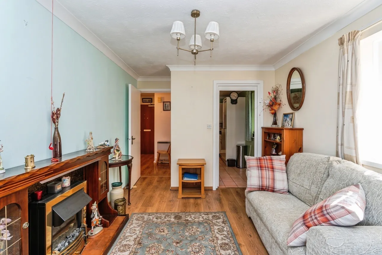 Wide Lane, Southampton, SO18, photo 14