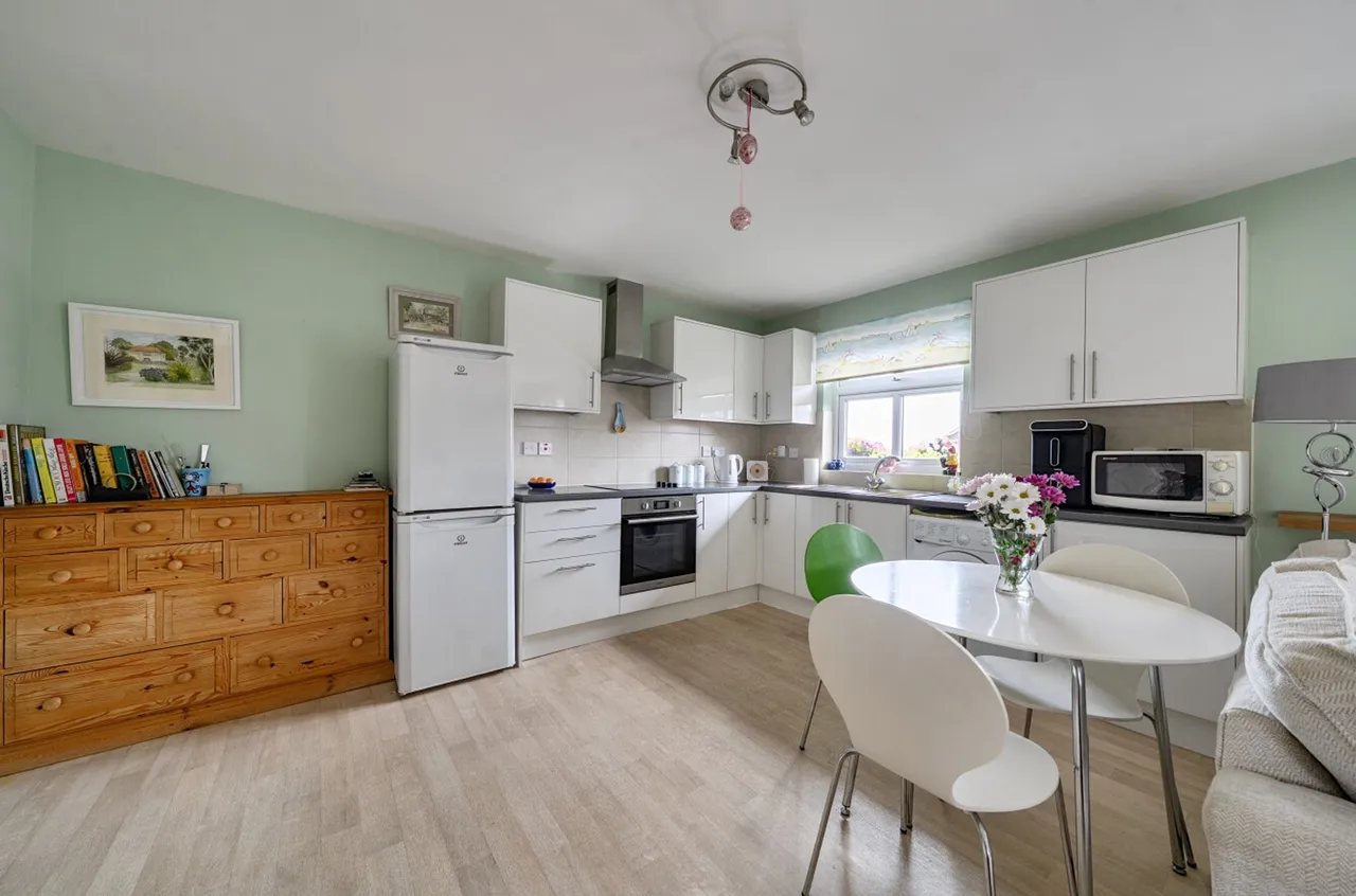 Selsey Avenue, The Pearl, PO21, photo 8