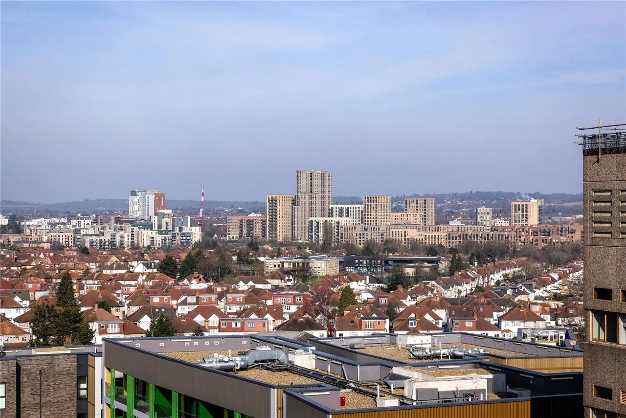 The Hyde, London, NW9, photo 8