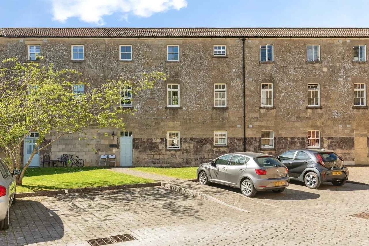 Kempthorne Lane, Bath, BA2, photo 11