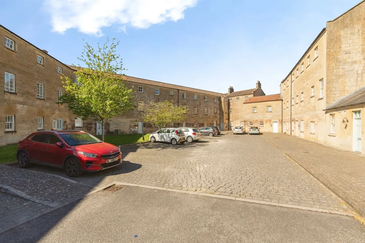 Kempthorne Lane, Bath, BA2, photo 10