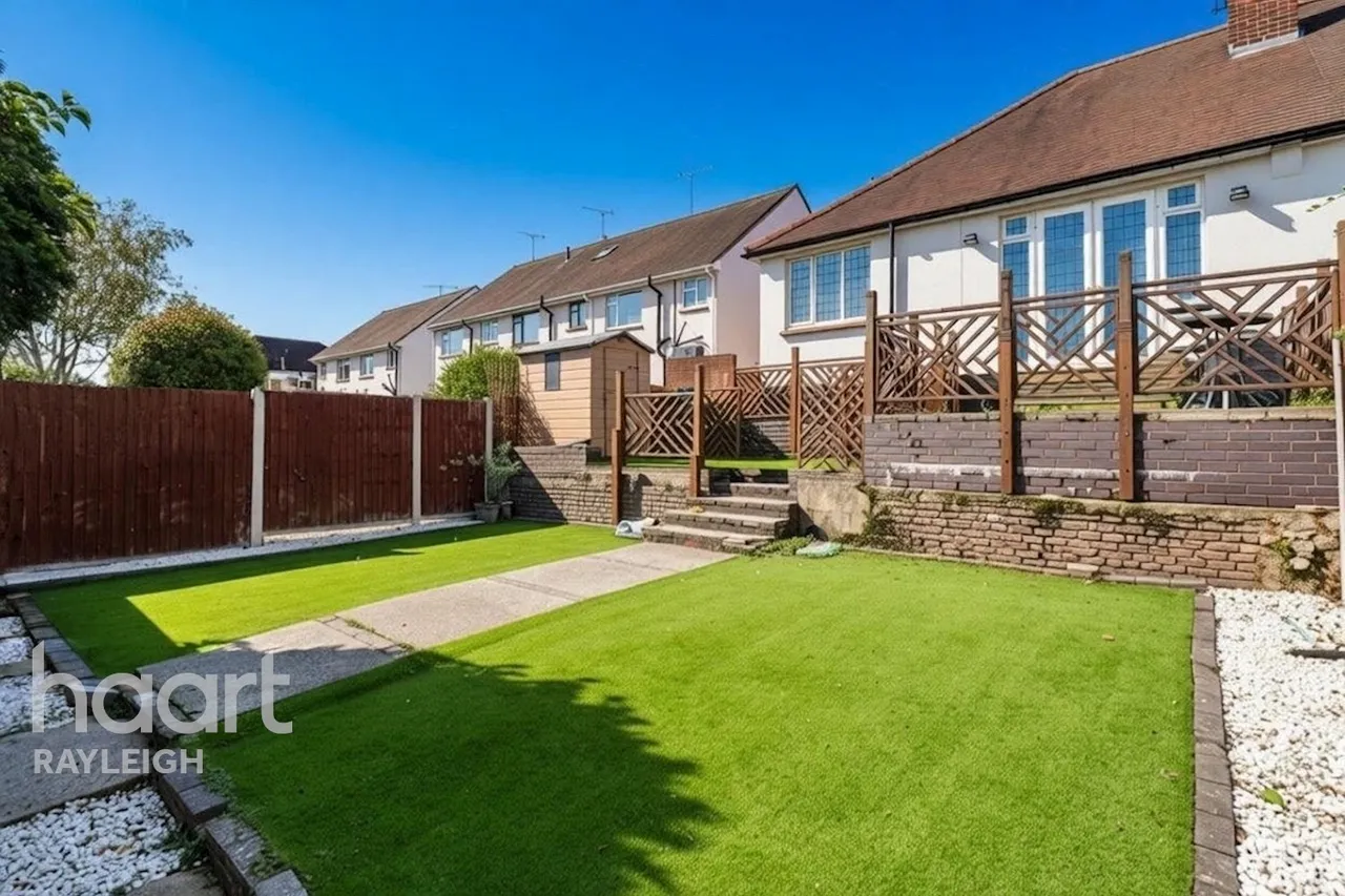Broadclyst Avenue, Leigh-on-Sea, SS9, photo 10