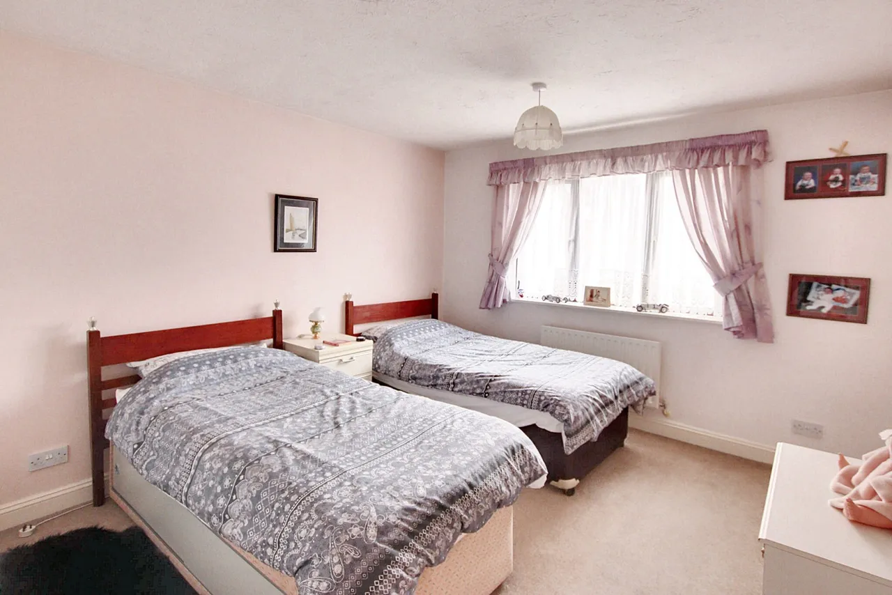 Alison Close, Croydon, Croydon, CR0 8XA, photo 9