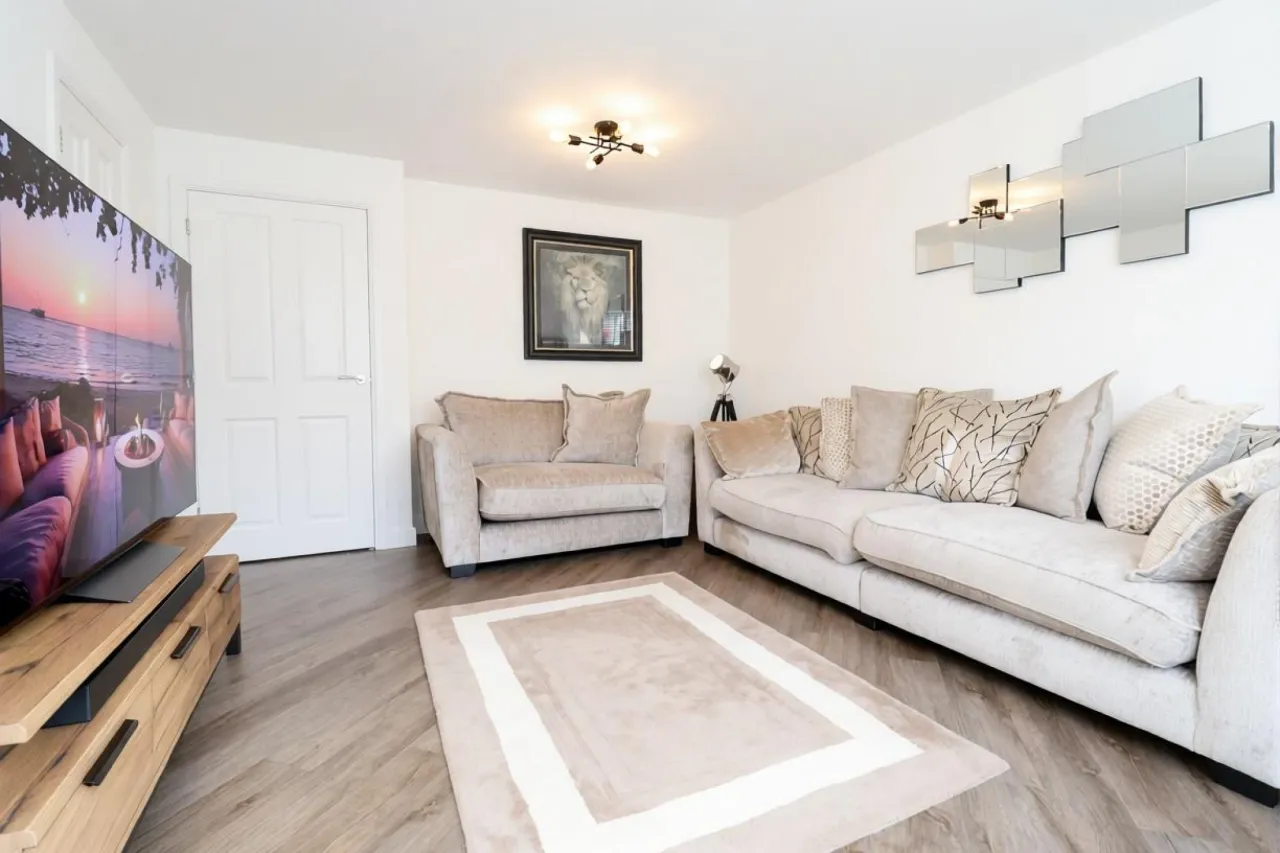 Jackson Drive, Telford, photo 6
