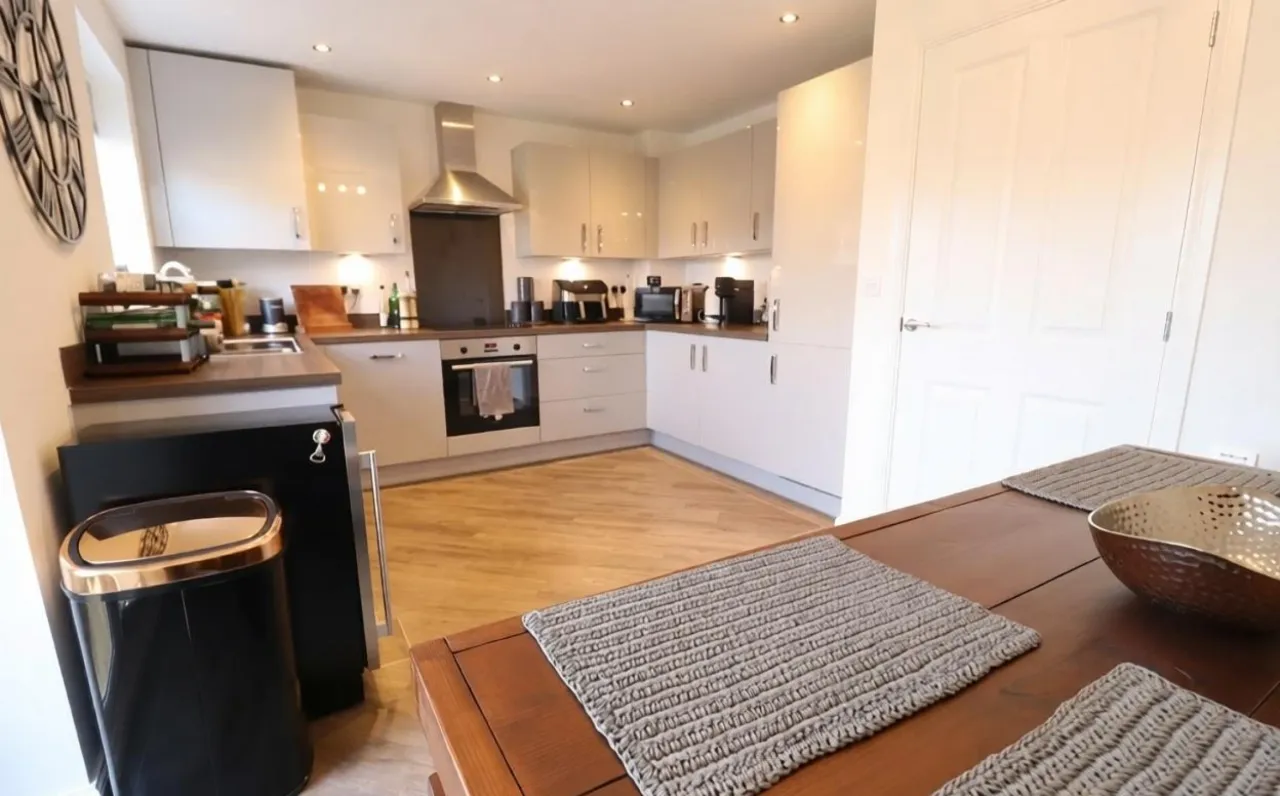 Jackson Drive, Telford, photo 13