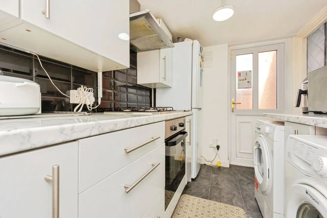 Sealand Close, Sale, Greater Manchester, M33, photo 7