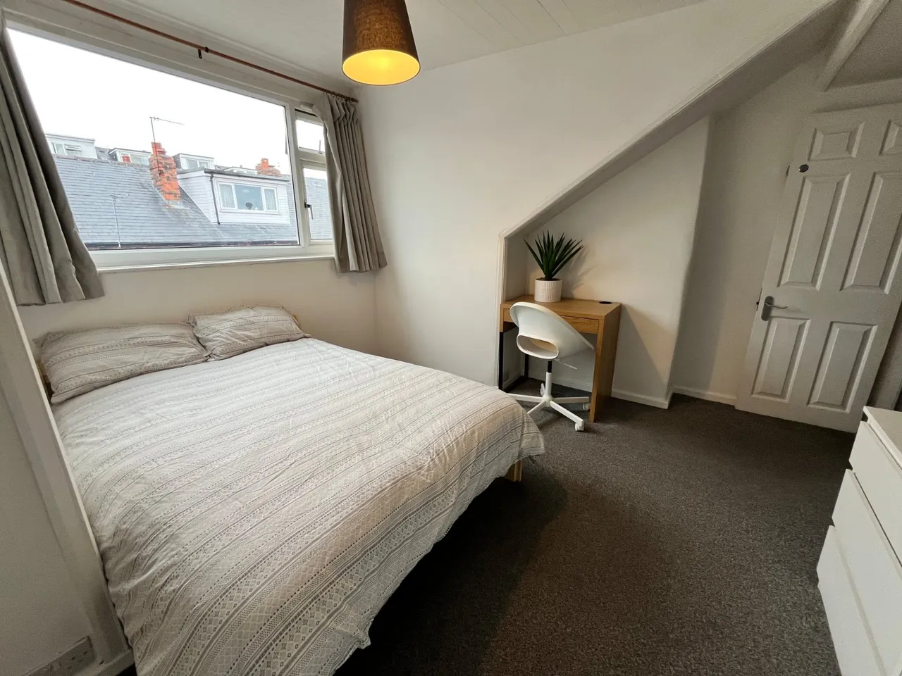 Burley Lodge Terrace, Hyde Park, LS6, photo 7