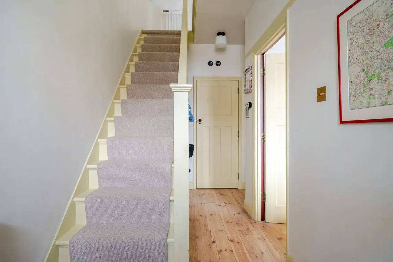 Priestfield Road, Forest Hill, SE23, photo 13