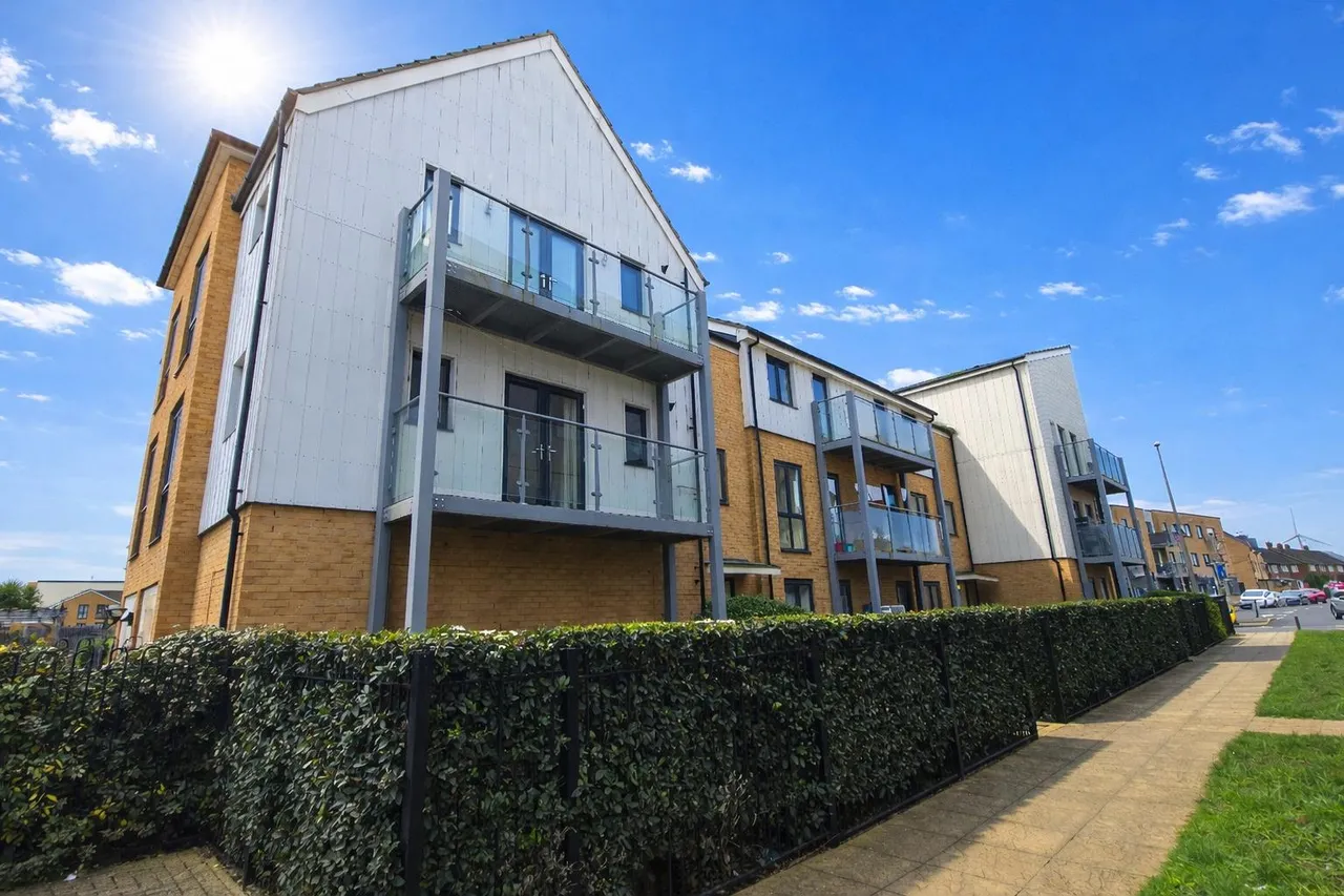 Torino Way, South Ockendon, RM15, photo 2