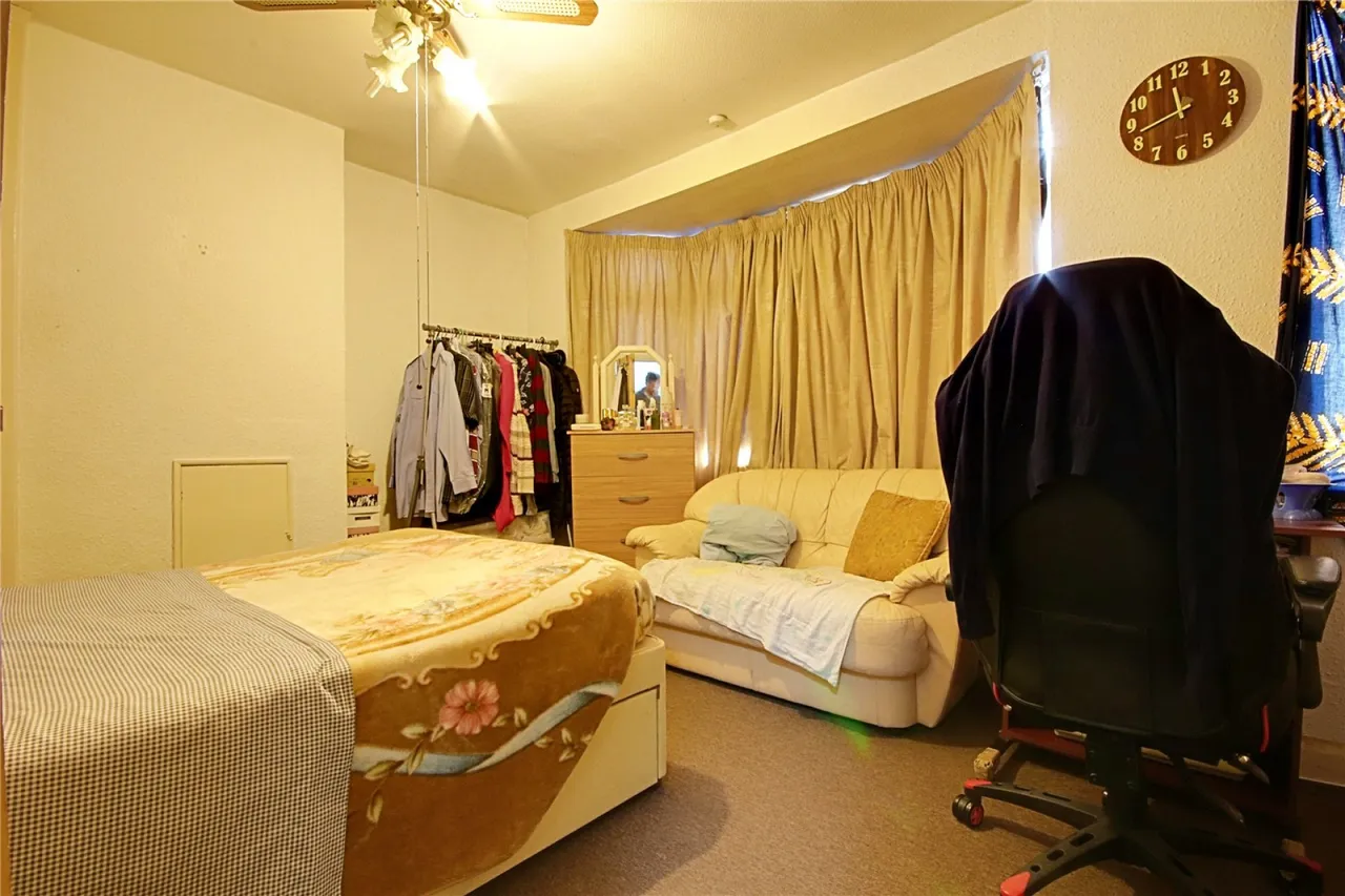 Balmoral Road, Enfield, photo 10