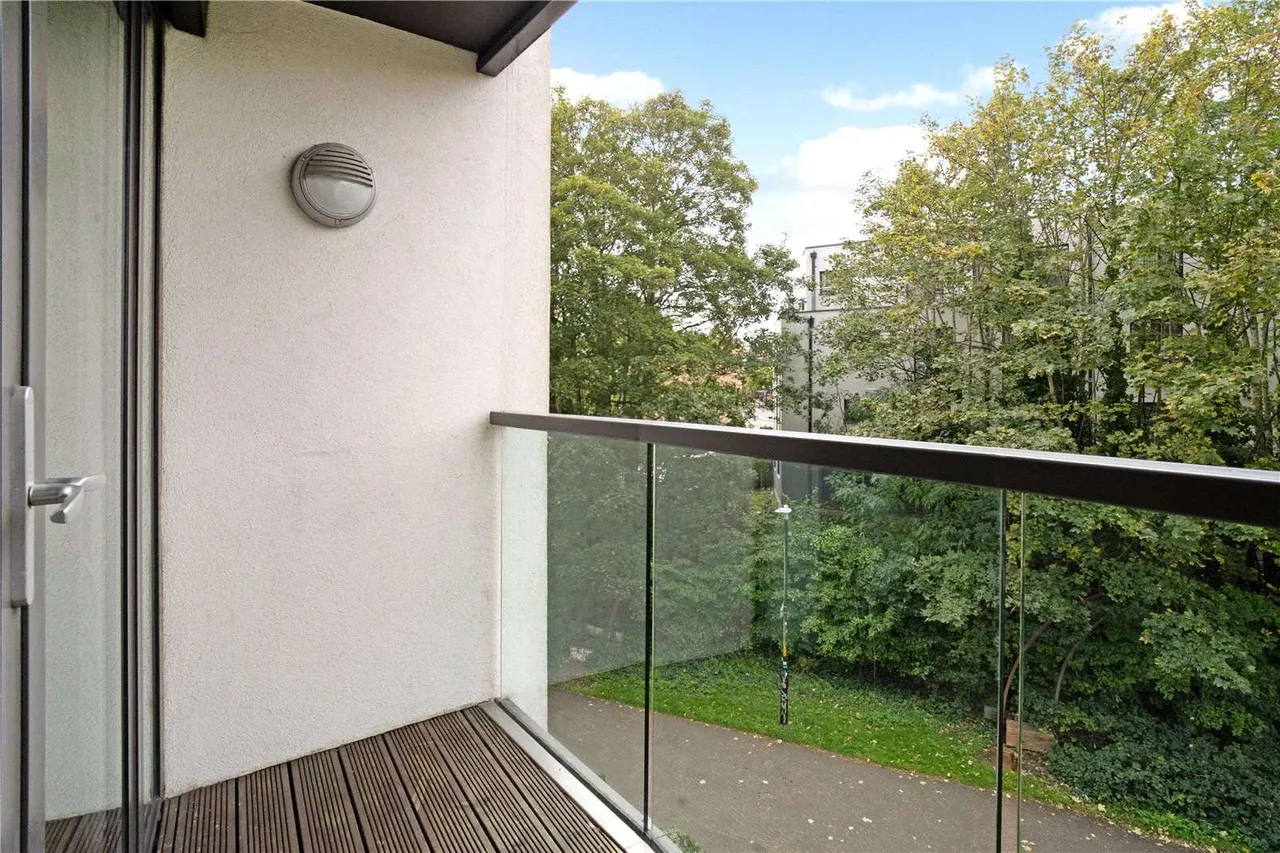 Honeybourne Way, Cheltenham, GL50, photo 6