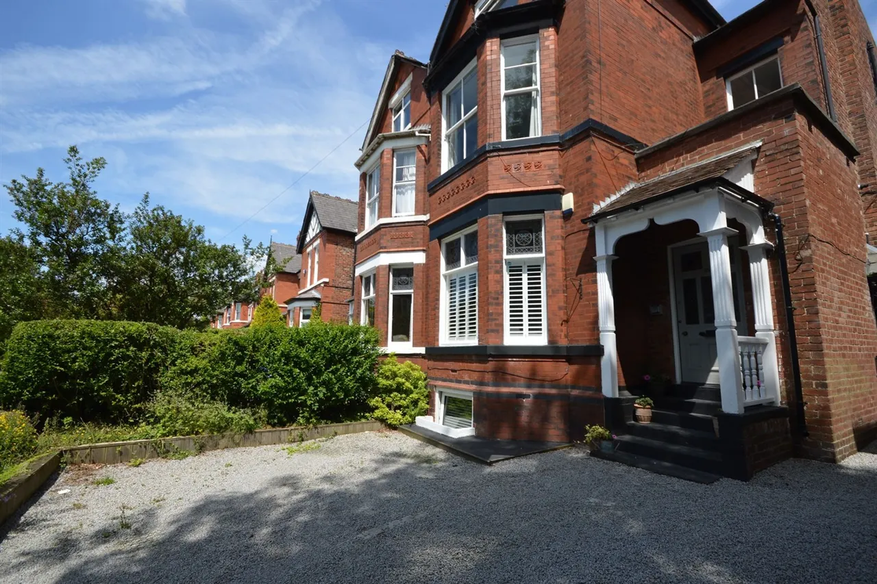 Lea Road, Stockport, photo 24