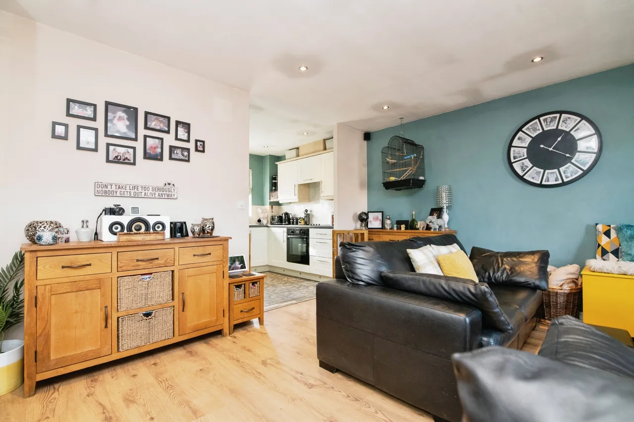 Wedgbury Close, Wednesbury, WS10, photo 5