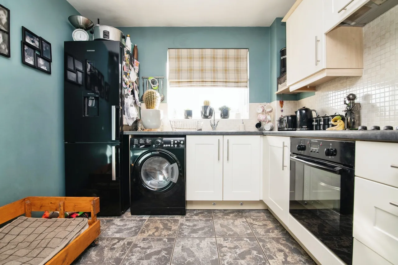 Wedgbury Close, Wednesbury, WS10, photo 9