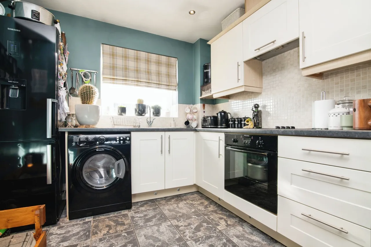 Wedgbury Close, Wednesbury, WS10, photo 8