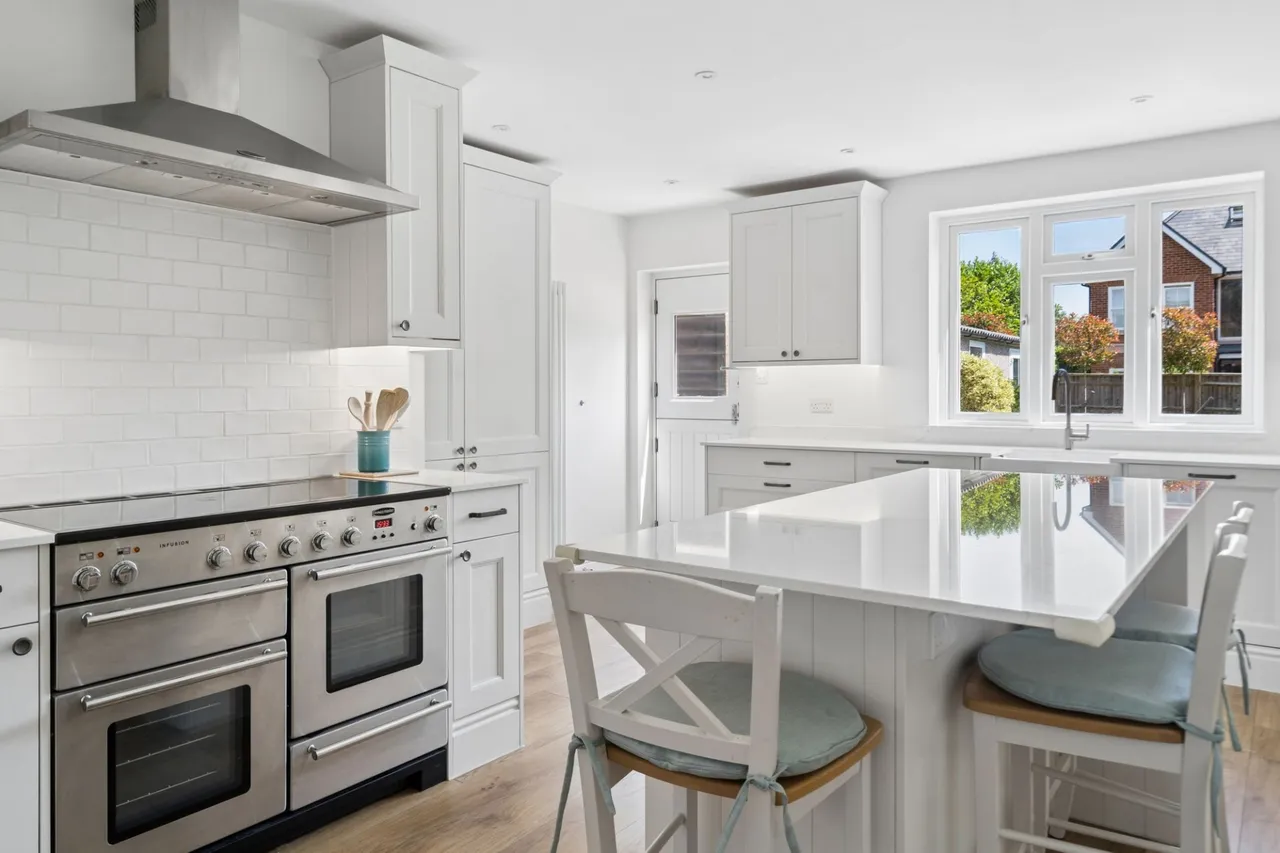 Lakes Lane, Beaconsfield, HP9, photo 5