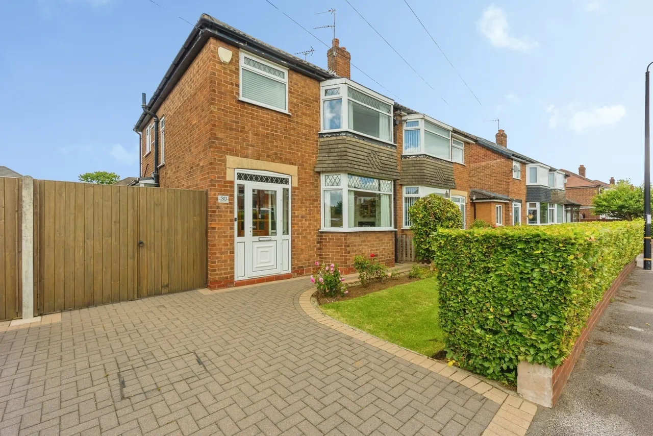 3 bed house for sale — Fulmar Drive, Sale, Greater Manchester, M33