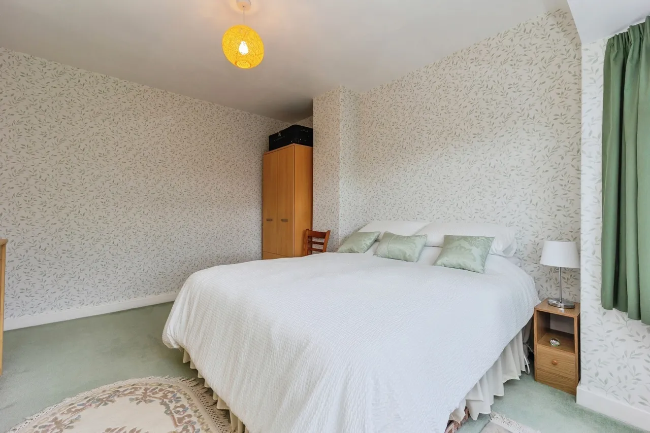 Fulmar Drive, Sale, Greater Manchester, M33, photo 17