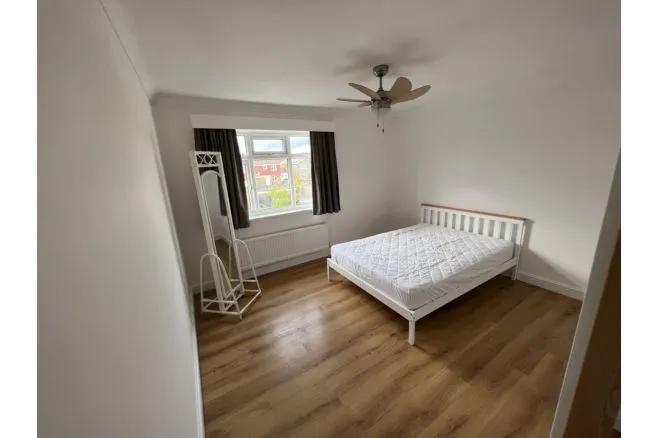 Biggleswade Road, Sandy, SG19, photo 16