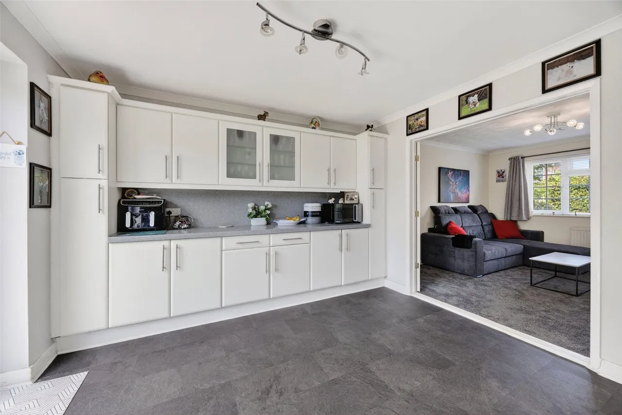 Taunton Road, Weston-super-Mare, BS22, photo 7