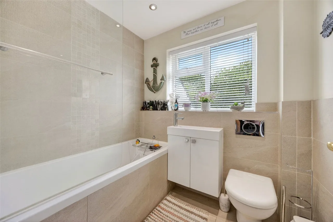 Taunton Road, Weston-super-Mare, BS22, photo 14