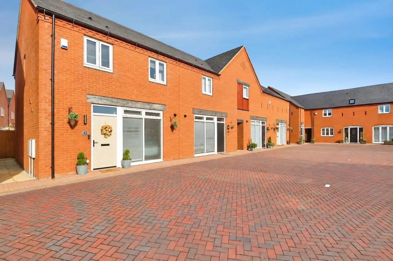 Manor Lane, Harlaston, B79, photo 25